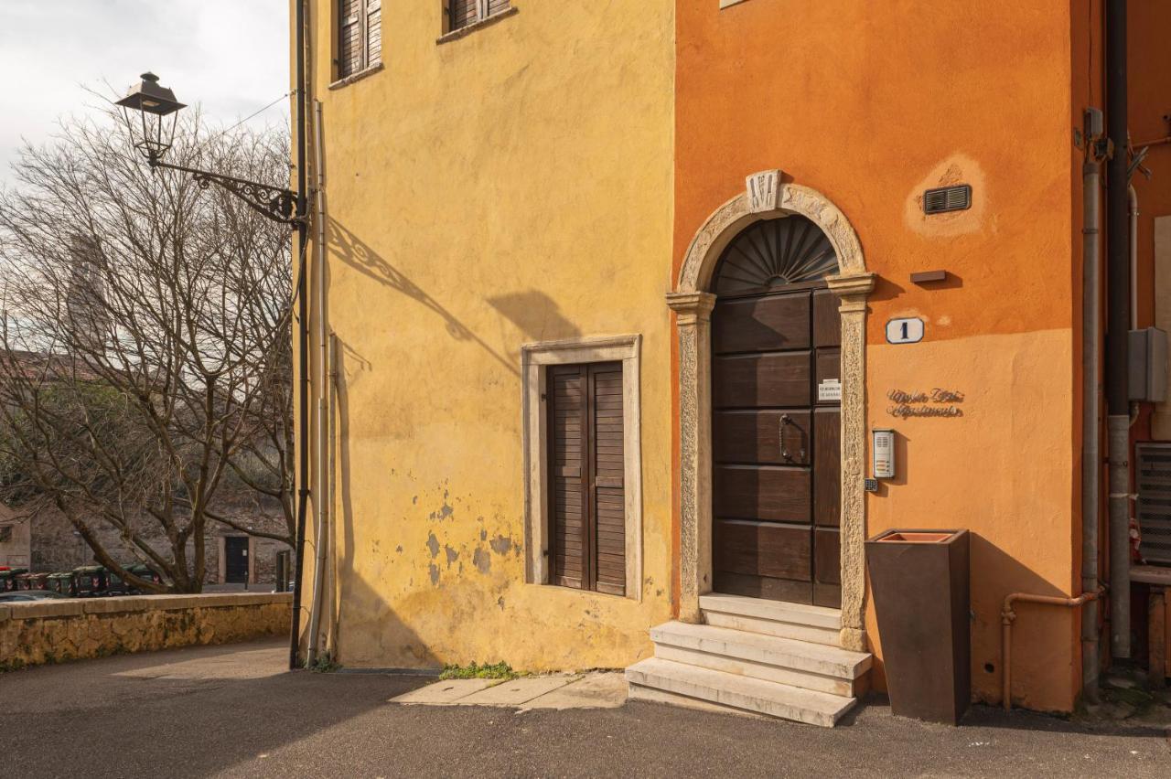 Vicolo Zini Apartments Verona Exterior photo